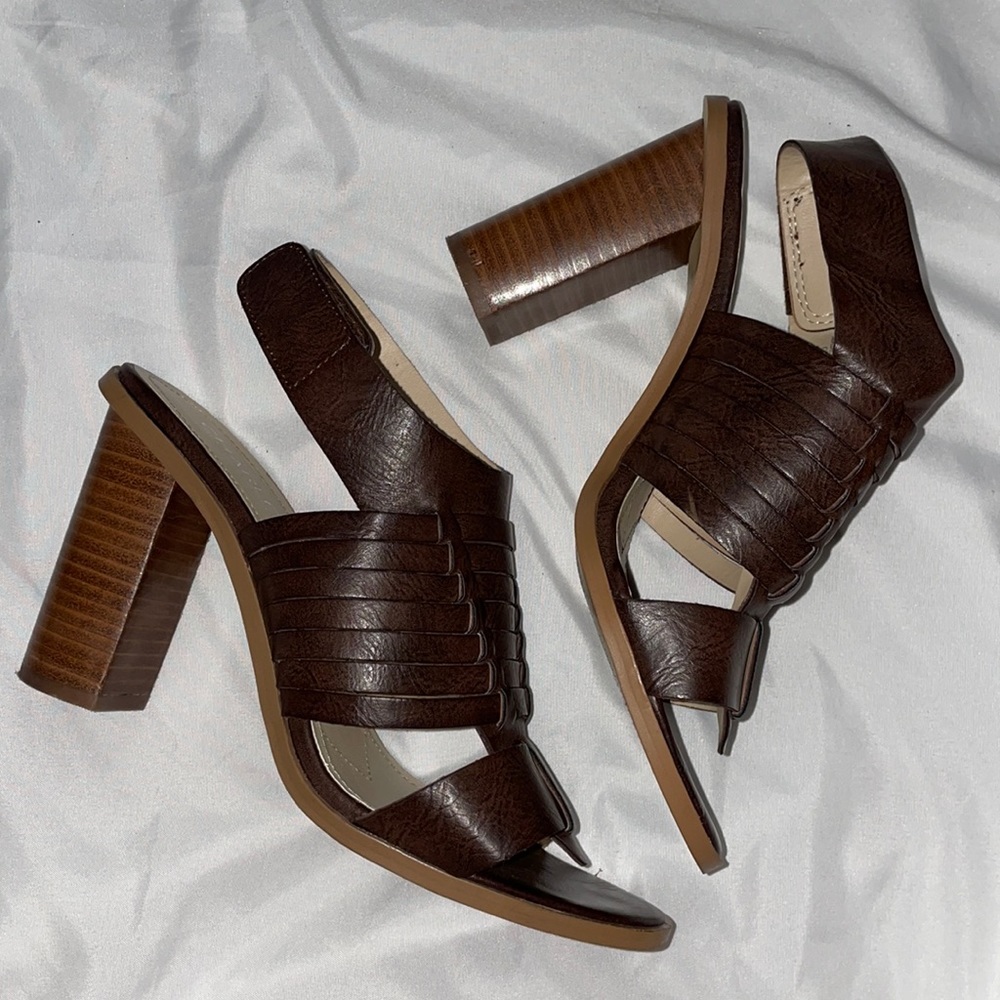 Charles David brown stacked heels w/ woven detail